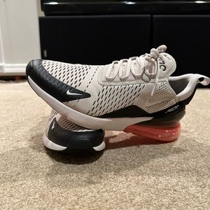 Air max 270 “Light Bone”